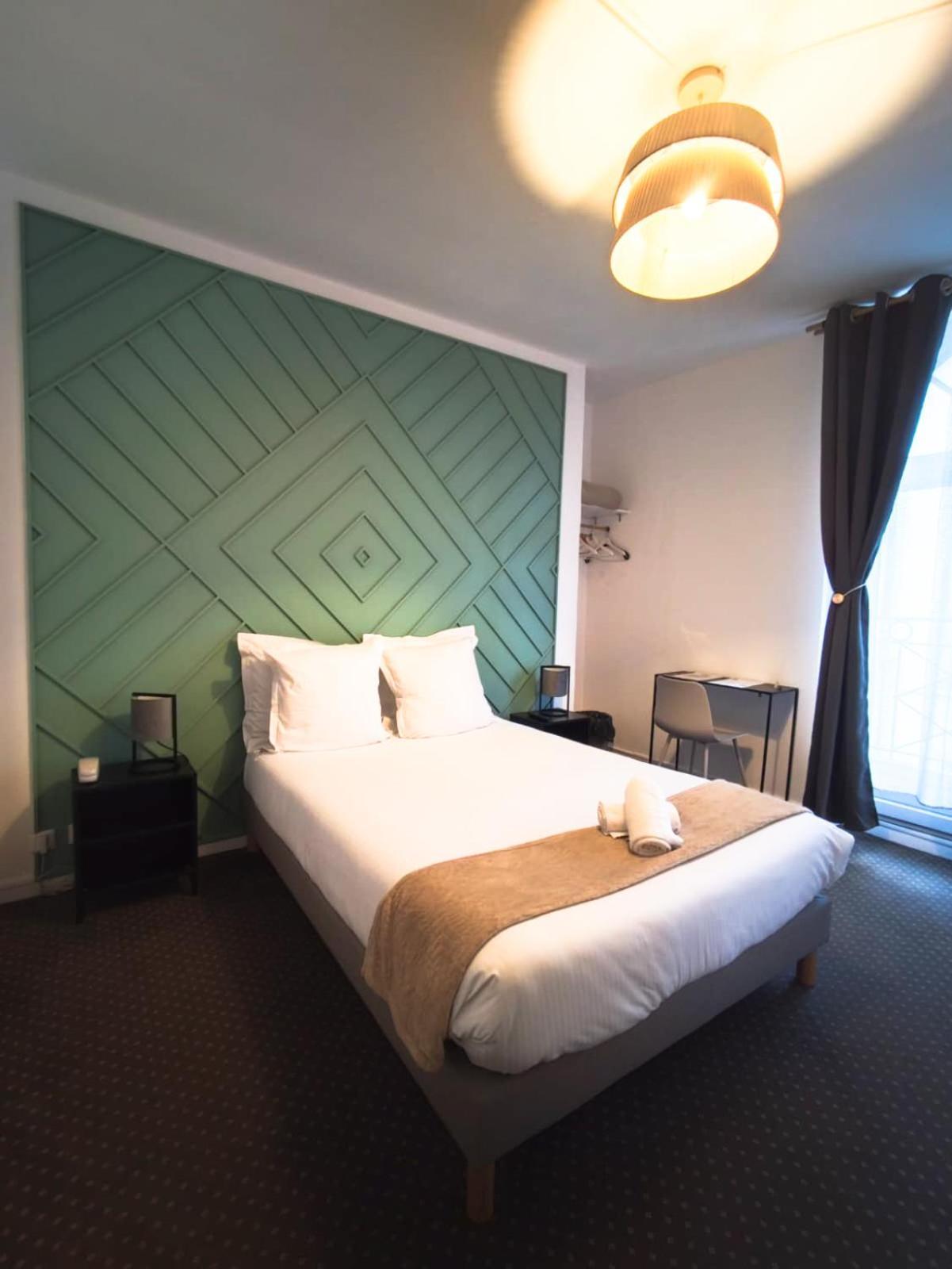 Hotel Le Lion D'Or ベルネ エクステリア 写真