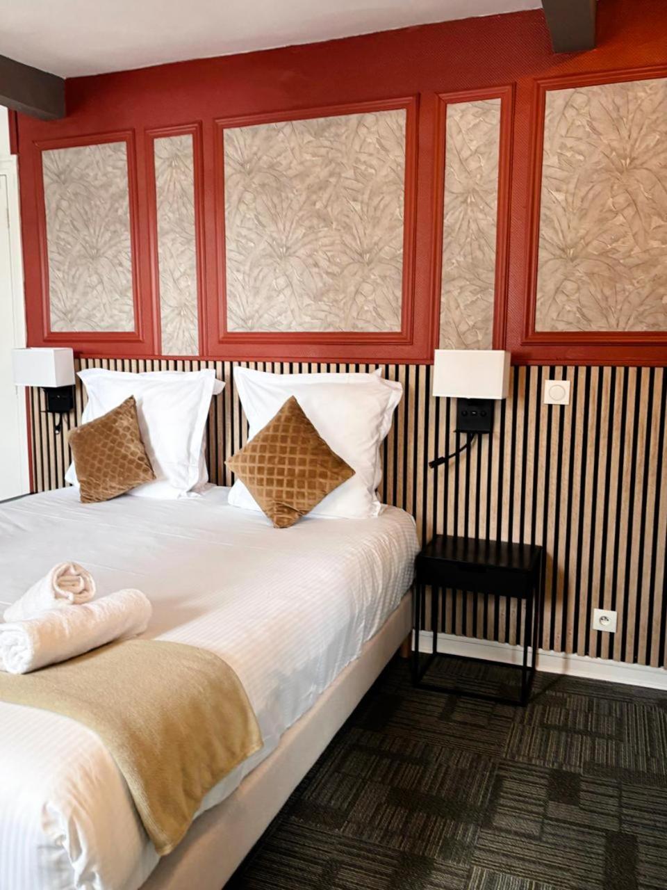 Hotel Le Lion D'Or ベルネ エクステリア 写真